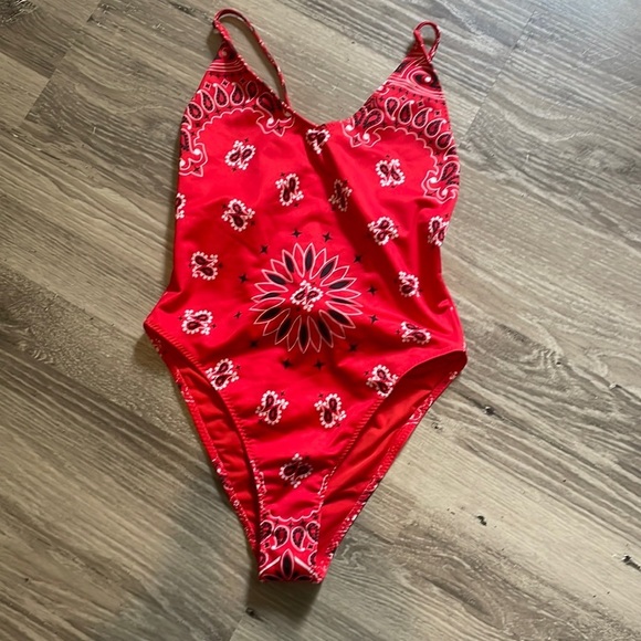 Forever 21 Other - 🎅🏼Forever 21] NWT Red bandana bathing suit size S. Low back cut out. High cut.